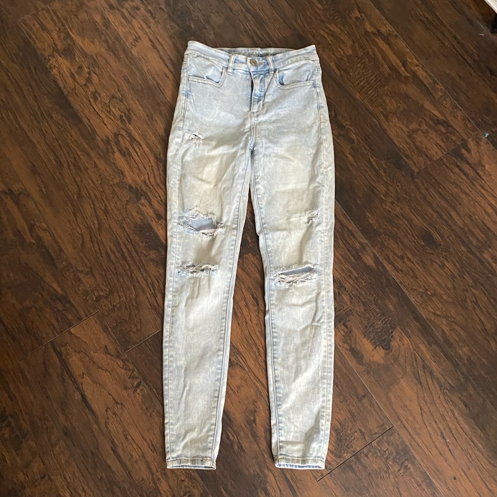 American eagle ripped jeans